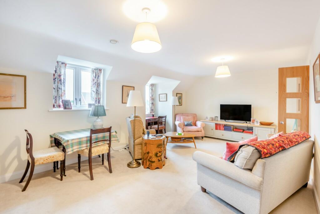 Additional image 21 of Flat 44, 232 London Road, St Albans