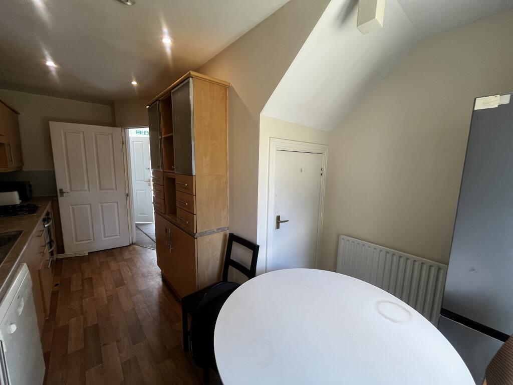 Additional image 6 of Central Park Drive, Hockley