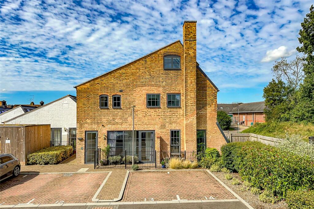 Additional image 2 of Hansell Gardens, Sutton Road, St. Albans, Hertfordshire, AL1