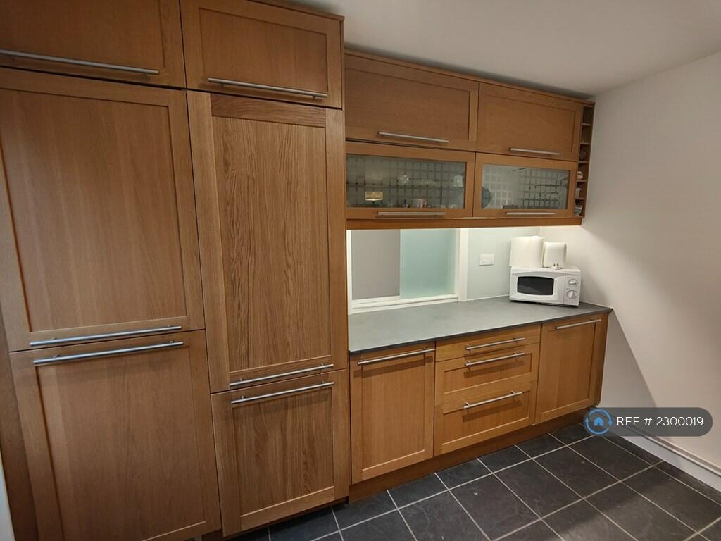 Additional image 15 of Charmouth Court, St. Albans, AL1