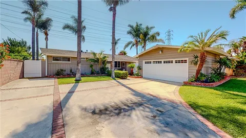9902 Pacific Avenue, Anaheim, CA 92804