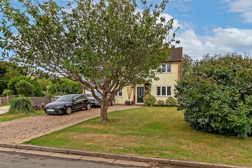 Additional image 18 of Roe Green Close, Hatfield