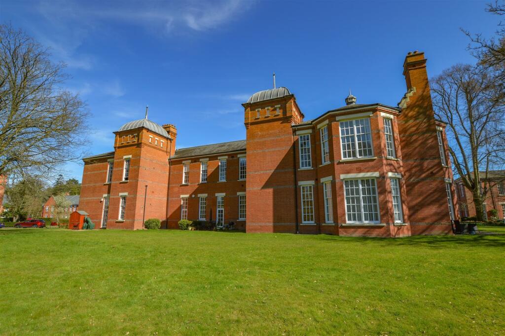 Additional image 13 of Beningfield Drive, Napsbury Park, St. Albans, AL2