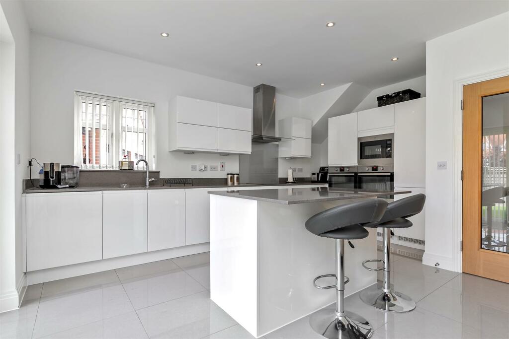 Additional image 10 of The Green, Kings Park, St. Albans