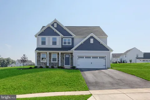 288 Ahl Home Lane, Boiling Springs, PA 17007