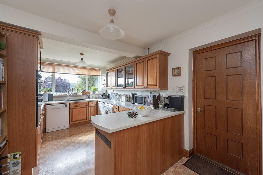 Additional image 15 of Manor Road, Wheathampstead, St. Albans