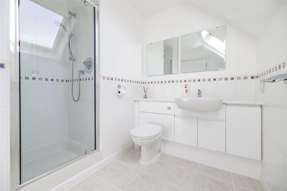 Additional image 10 of Kings Gate, Top Floor, AB15