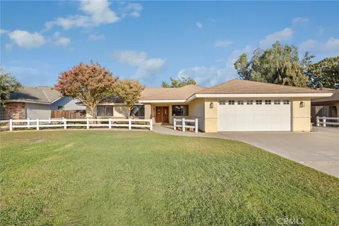 1918 Willow Brook Street, Bakersfield, CA 93314