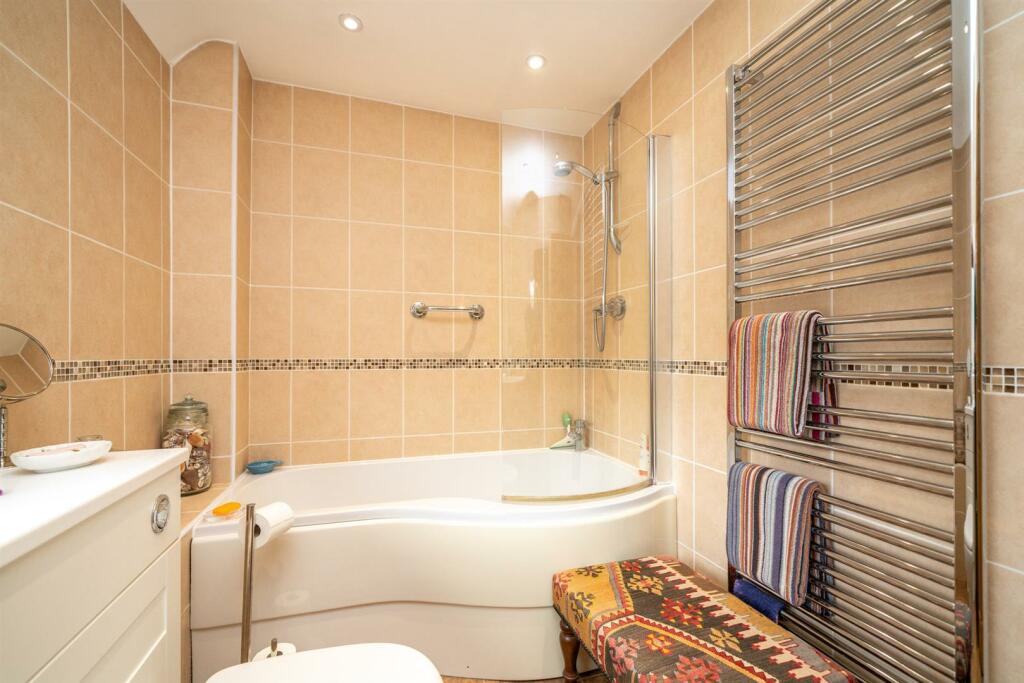 Additional image 22 of Church Crescent, St. Albans