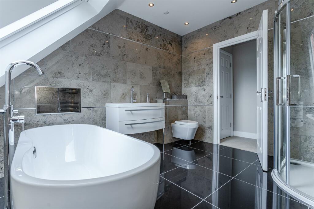 Additional image 18 of Boyes Crescent, Napsbury Park, St Albans