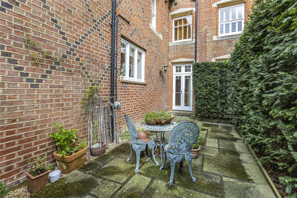 Additional image 17 of Bedwell Park, Essendon, Hertfordshire, AL9