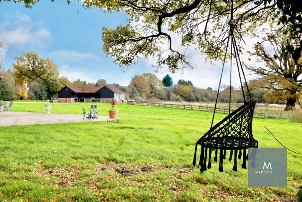 Additional image 41 of Harmer Green Lane, Welwyn, Hertfordshire, AL6