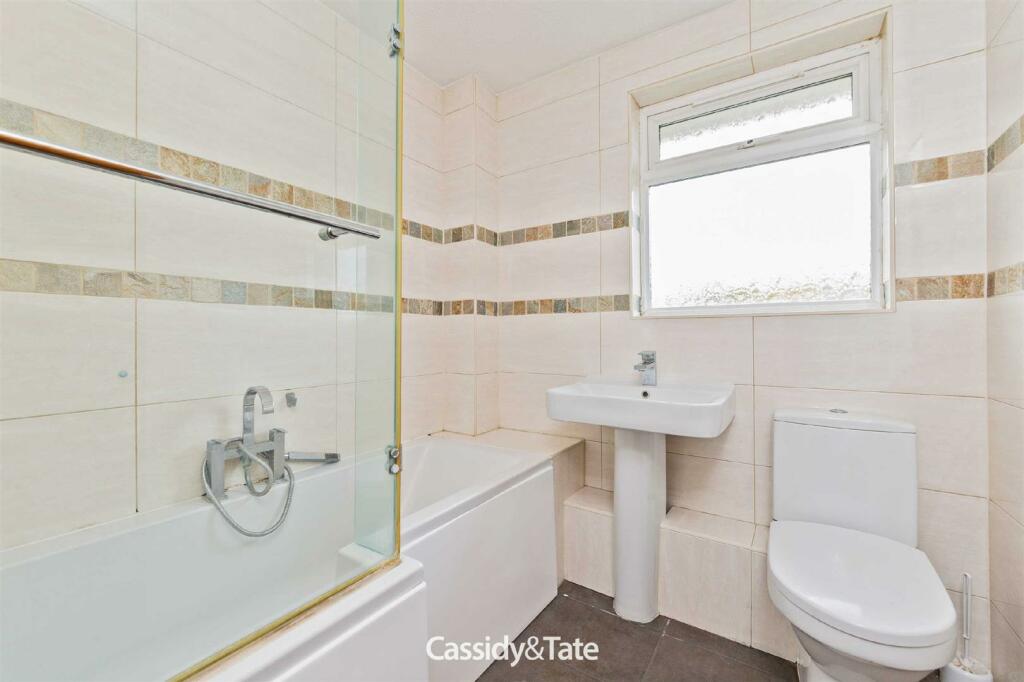 Additional image 16 of Stanton Close, Jersey Farm, St Albans