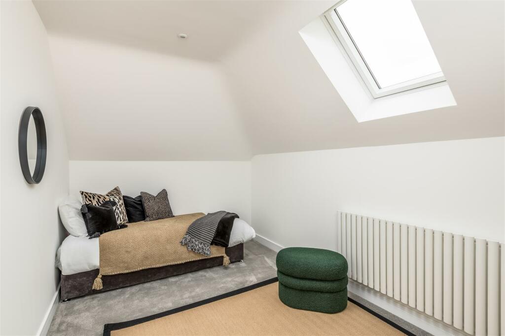 Additional image 33 of Sandridgebury Lane, St. Albans