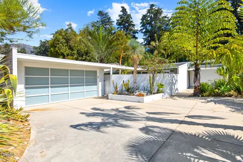 2800 Highview Avenue, Altadena, CA 91001