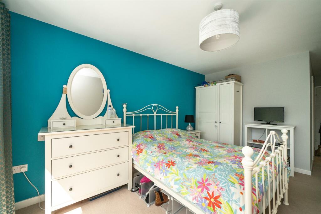 Additional image 32 of Foxcroft, St. Albans