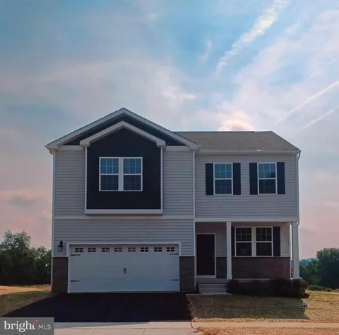 309 Knollwood Drive, Forks Township, PA 18040