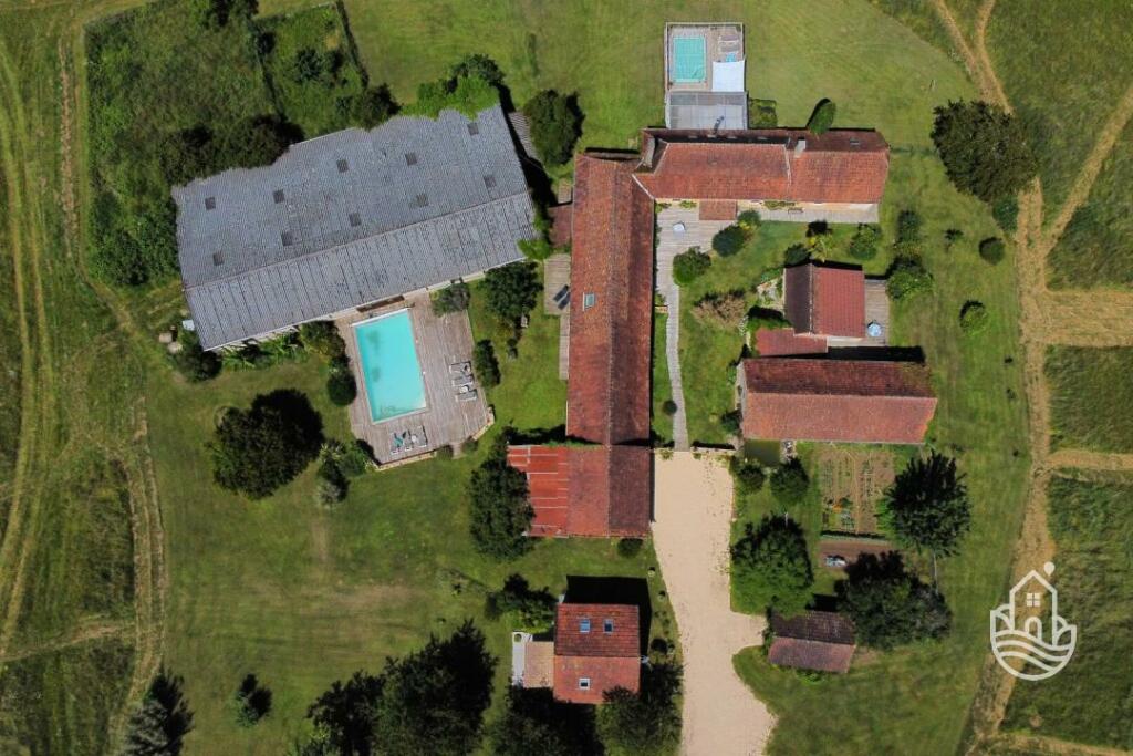 Additional image 2 of Le-Bugue, Aquitaine, 24260, France