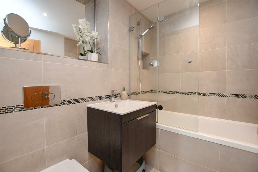 Additional image 12 of Victoria Street, St Albans, AL1