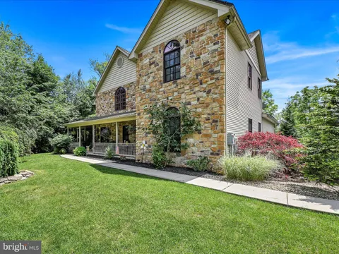 18 Owl Road, Pottsville, PA 17901