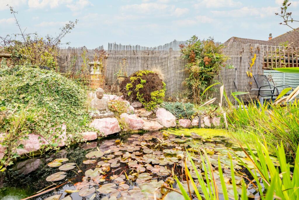 Additional image 13 of Marshalls Way, Wheathampstead, St. Albans, Hertfordshire, AL4