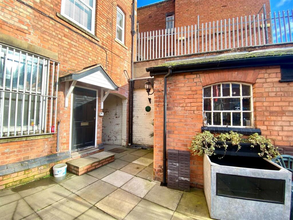 Additional image 8 of Warwick Road, Acocks Green