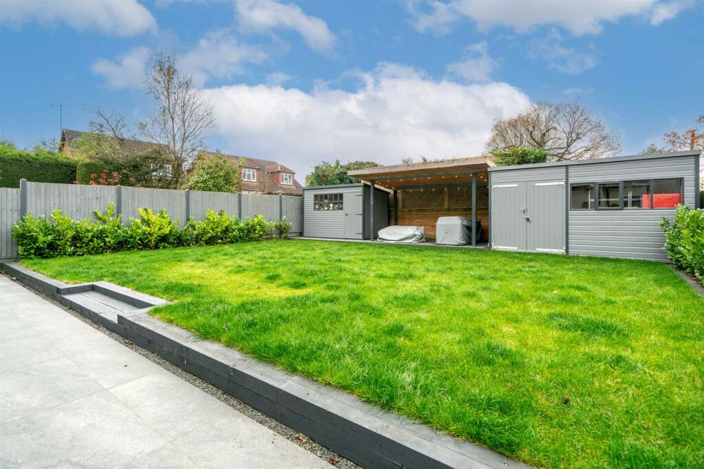 Additional image 22 of Oakwood Road, Bricket Wood
