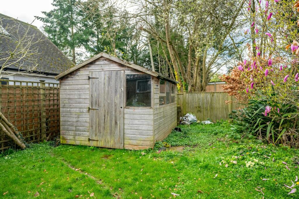 Additional image 12 of How Wood, Park Street, St. Albans, Hertfordshire, AL2