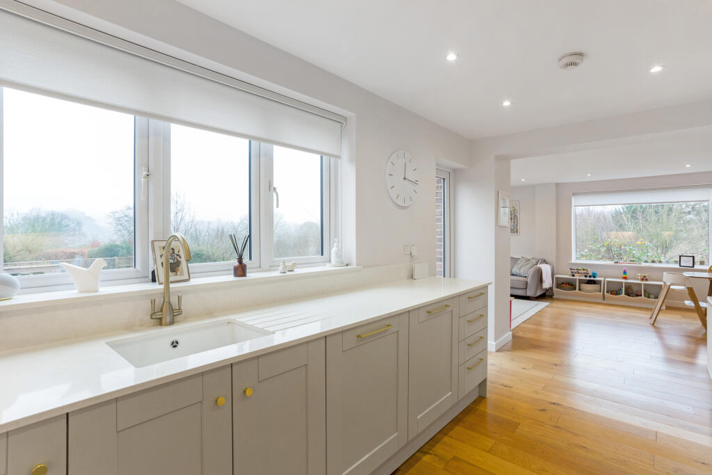 Additional image 12 of Manor Road, Wheathampstead, AL4