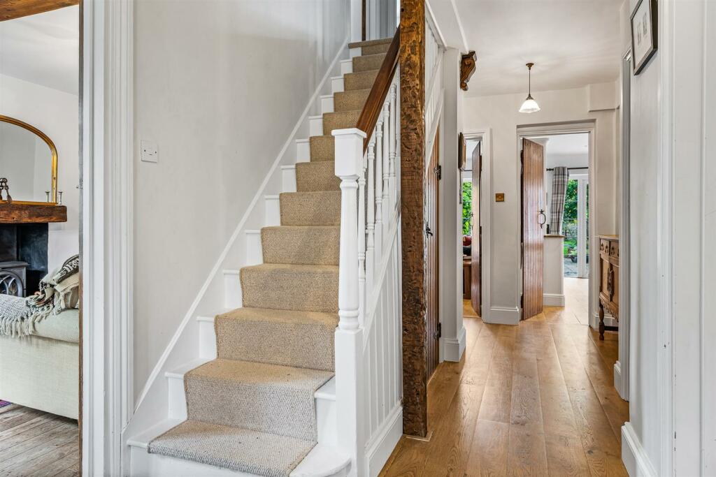 Additional image 6 of Pottersheath Road, Welwyn