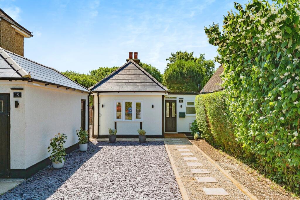 Additional image 4 of Hawfield Gardens, Park Street, St. Albans