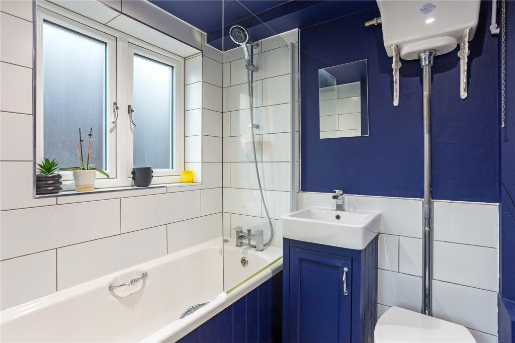 Additional image 13 of Coldharbour Lane, Harpenden, Hertfordshire, AL5