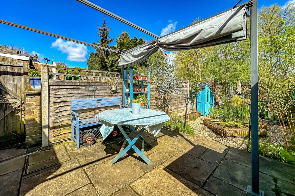 Additional image 14 of Park Street, St. Albans, Hertfordshire, AL2