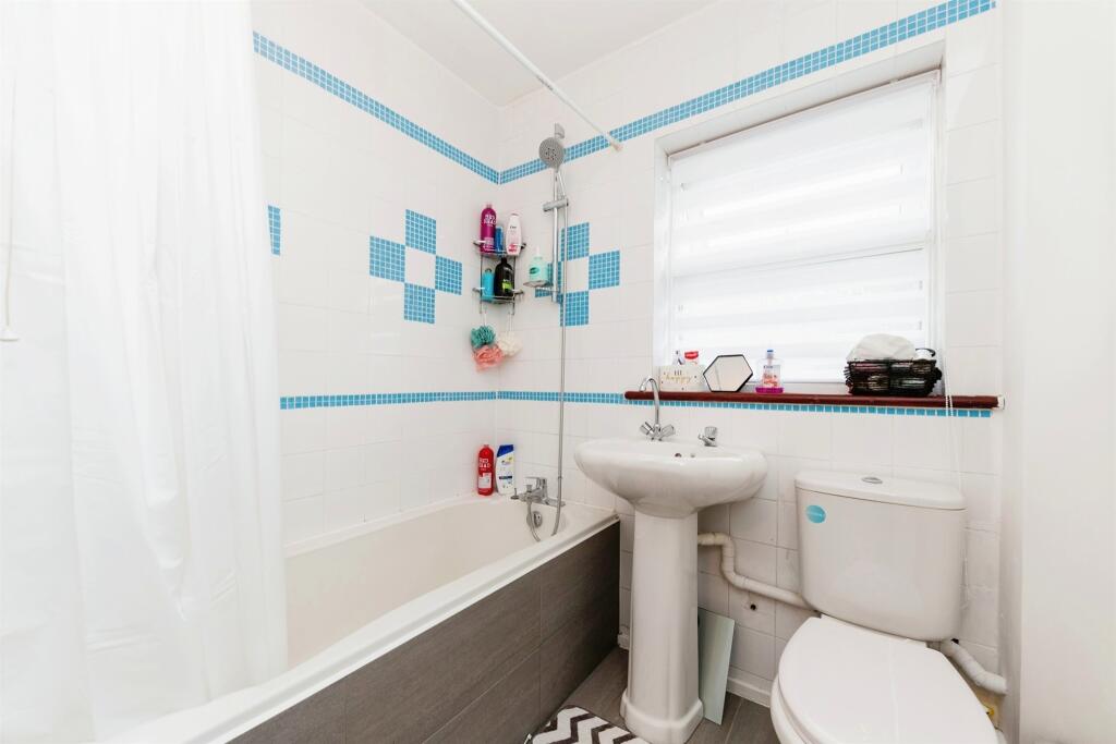 Additional image 9 of Woodhall Lane, Welwyn Garden City