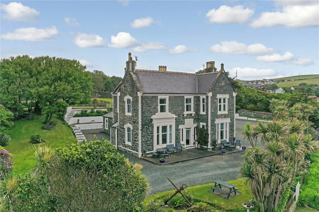Primary image of Braefield Road, Portpatrick, Stranraer, Dumfries and Galloway, DG9