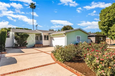 Primary image of 5743 Natick Avenue, Sherman Oaks, CA 91411