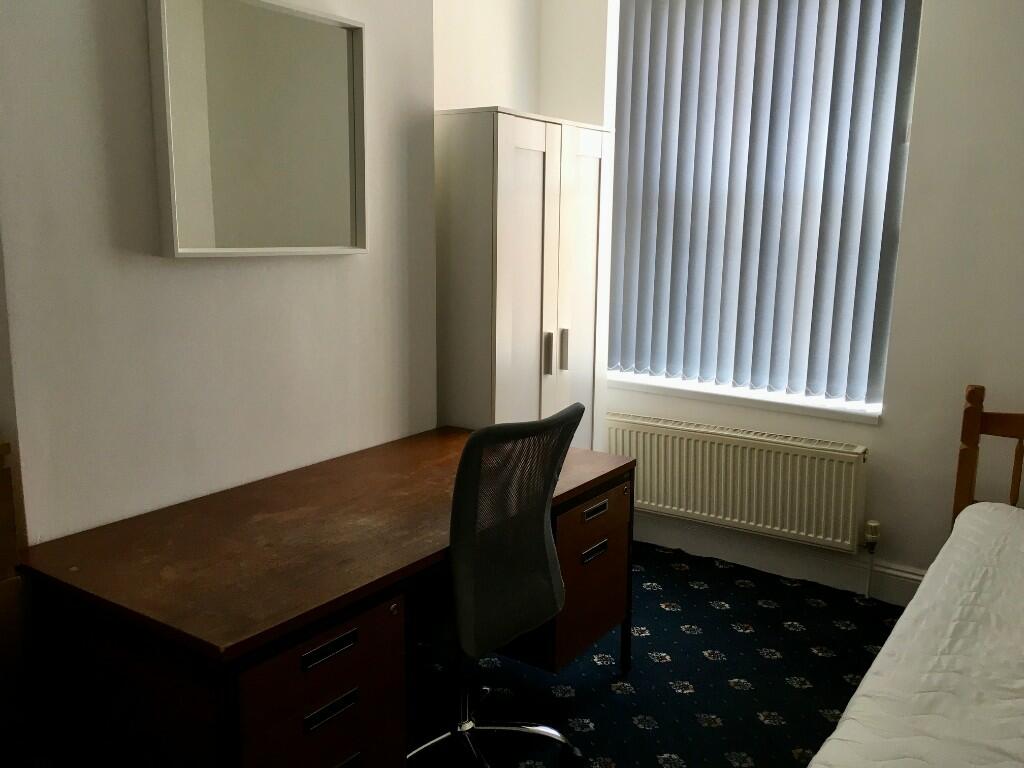 Additional image 4 of Oak Tree Lane, Birmingham, B29