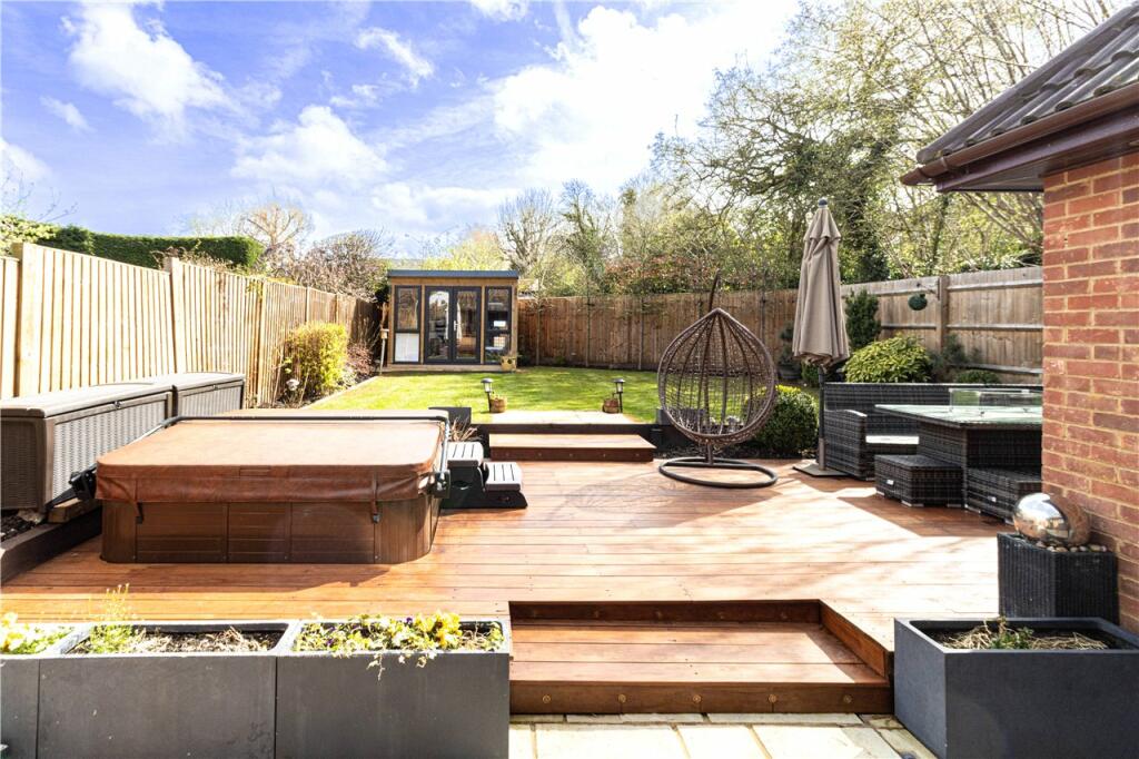 Additional image 15 of Kinsbourne Close, Harpenden, Hertfordshire, AL5