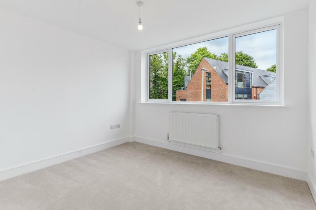 Additional image 8 of Vaughan Road, Harpenden, AL5