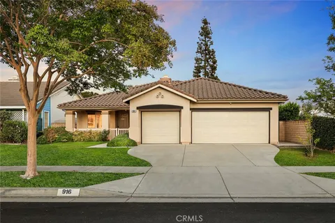 916 Livermont Lane, Duarte, CA 91010