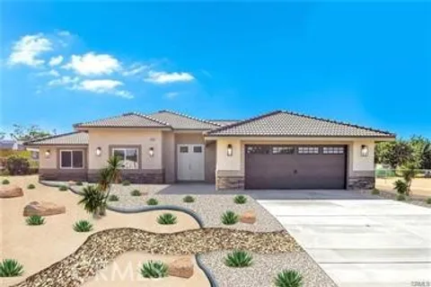 12655 Waynoka Road, Apple Valley, CA 92308