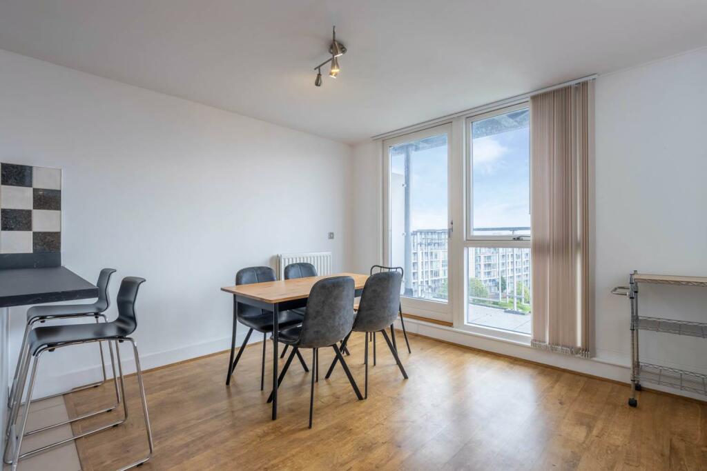 Additional image 3 of 26 Longleat Avenue, Park Central, Birmingham, B15 2EX