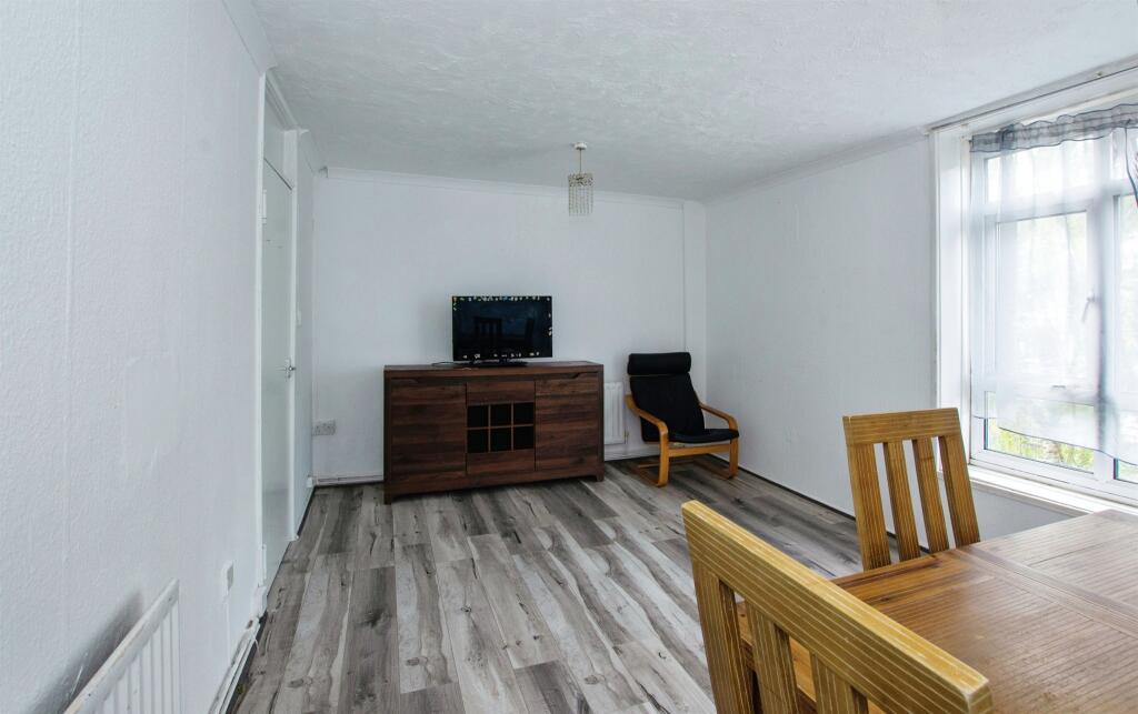 Additional image 2 of Farm Croft, Birmingham