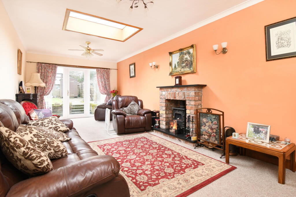 Additional image 24 of High Street, Laurencekirk, AB30