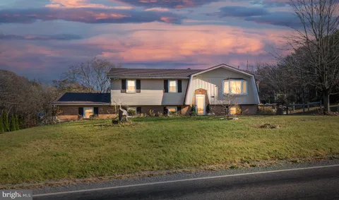 5671 Werleys Corner Road, New Tripoli, PA 18066