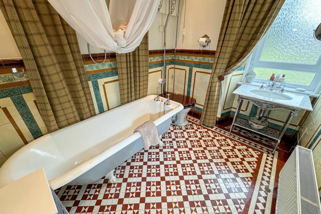 Additional image 22 of Hallhill House, Sunnybrae, Turriff, Aberdeenshire AB53 4BL