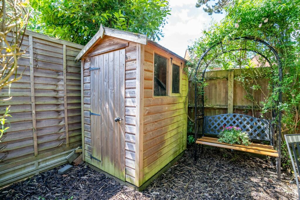 Additional image 18 of Azalea Close, Napsbury Park, St. Albans, Hertfordshire, AL2