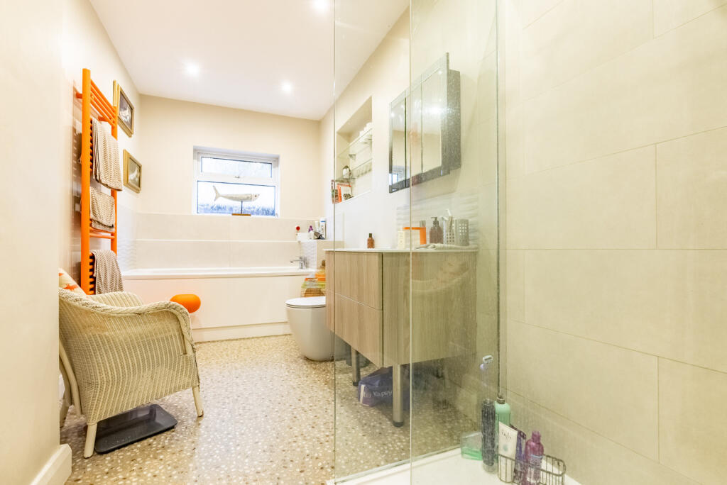 Additional image 13 of Cherry Tree Lane, Wheathampstead, St. Albans, Hertfordshire, AL4