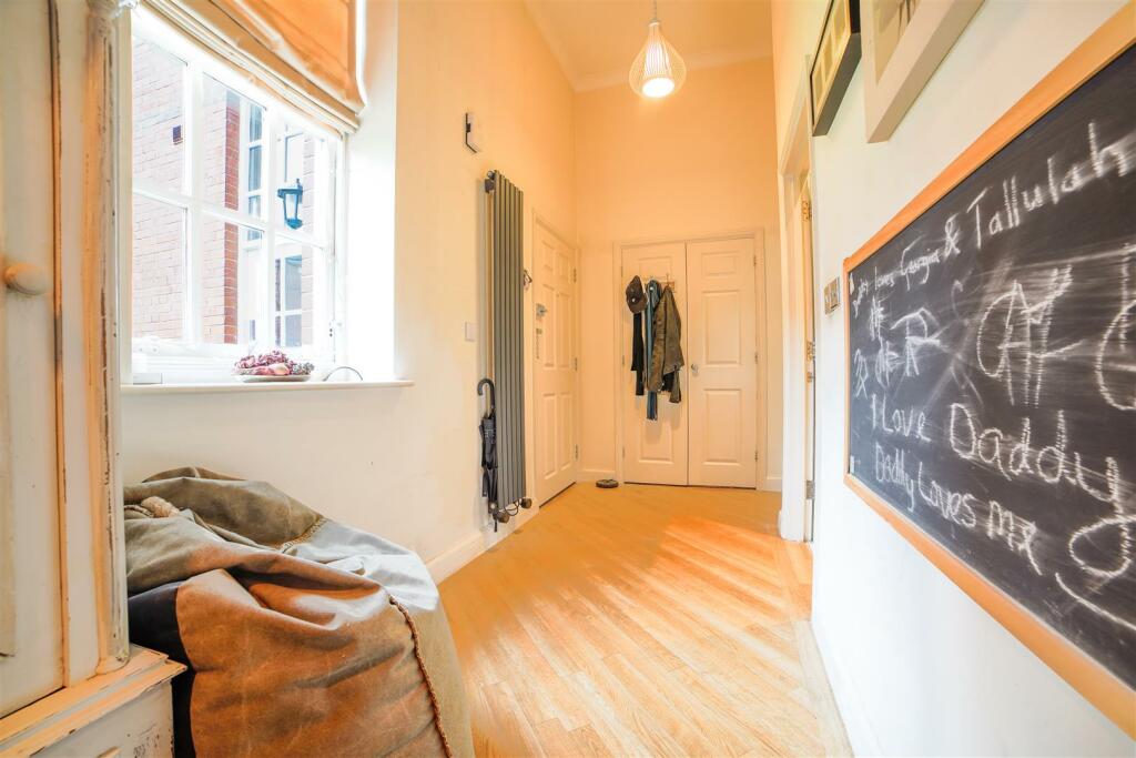 Additional image 15 of Beningfield Drive, London Colney, St. Albans