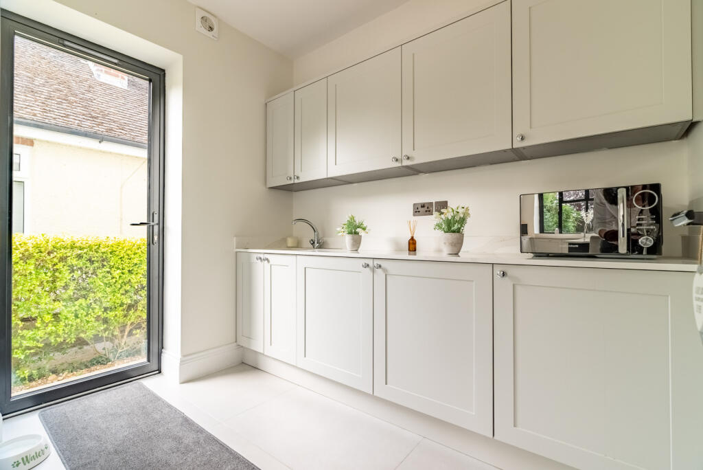 Additional image 12 of Abbey Avenue, St. Albans, Hertfordshire, AL3